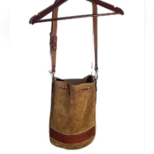 Vintage Rugby North America M0851 Suede Bucket Shoulder Bag Camel and Chestnut